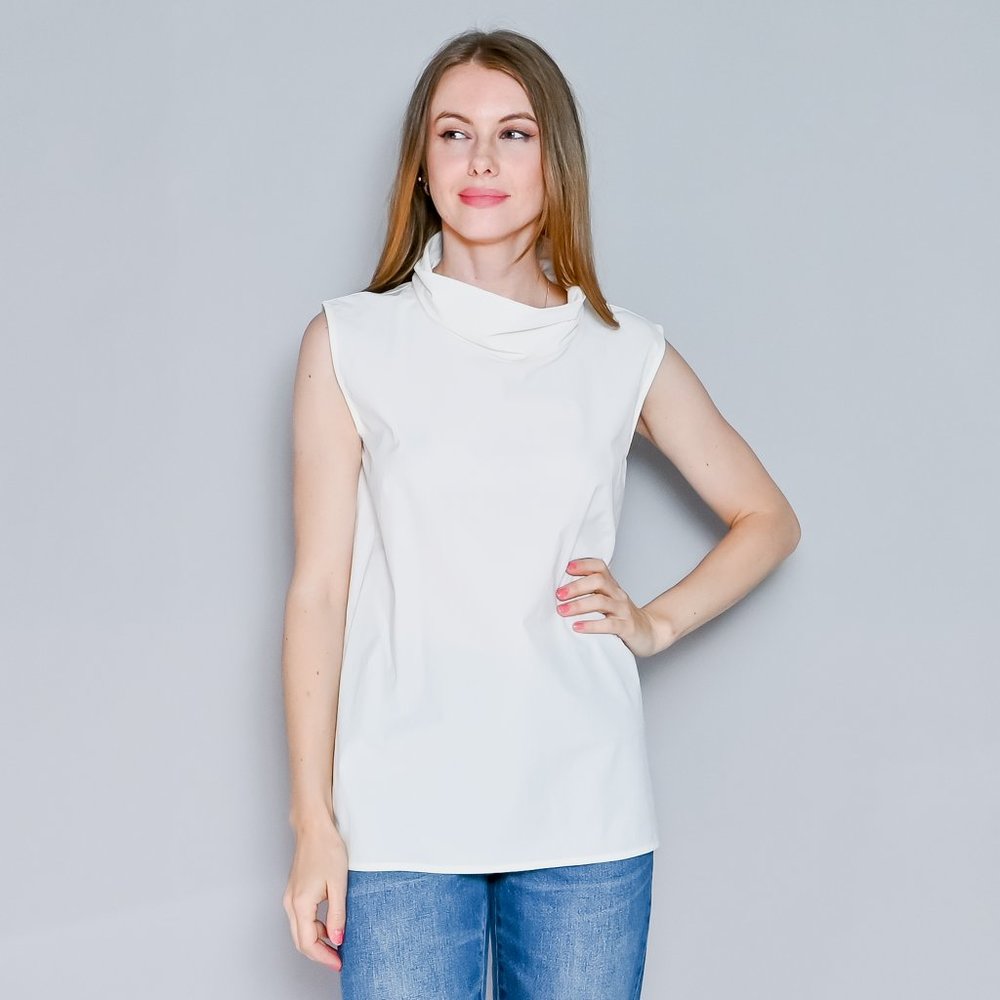GIA STUDIOS White Nylon-Cotton Sleeveless Funnel Neck Top S/M 19"P2P